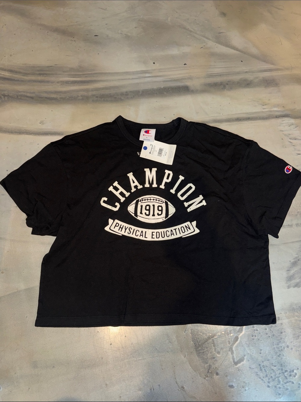 NWT Champion Rec Center Cropped Tee Black Physical Education Graphic Size L